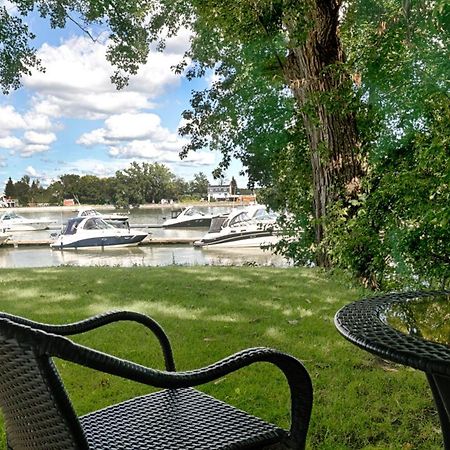 Auberge Handfield Et Spa Saint-Marc-sur-Richelieu المظهر الخارجي الصورة